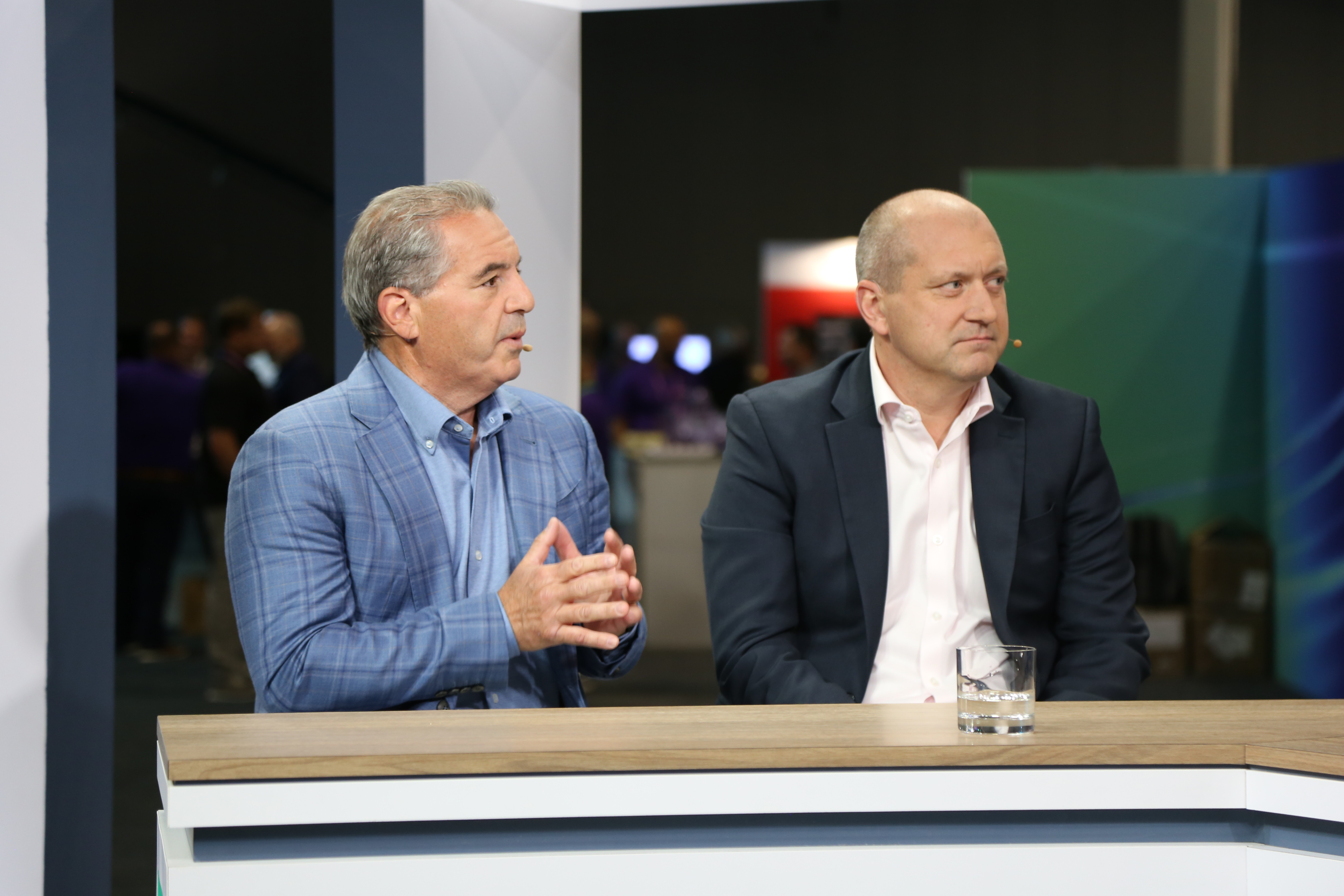 Bob Panos of American Digital Corp and Simon Ewington of HPE talking to theCUBE about AI-driven managed services at HPE Discover 2024