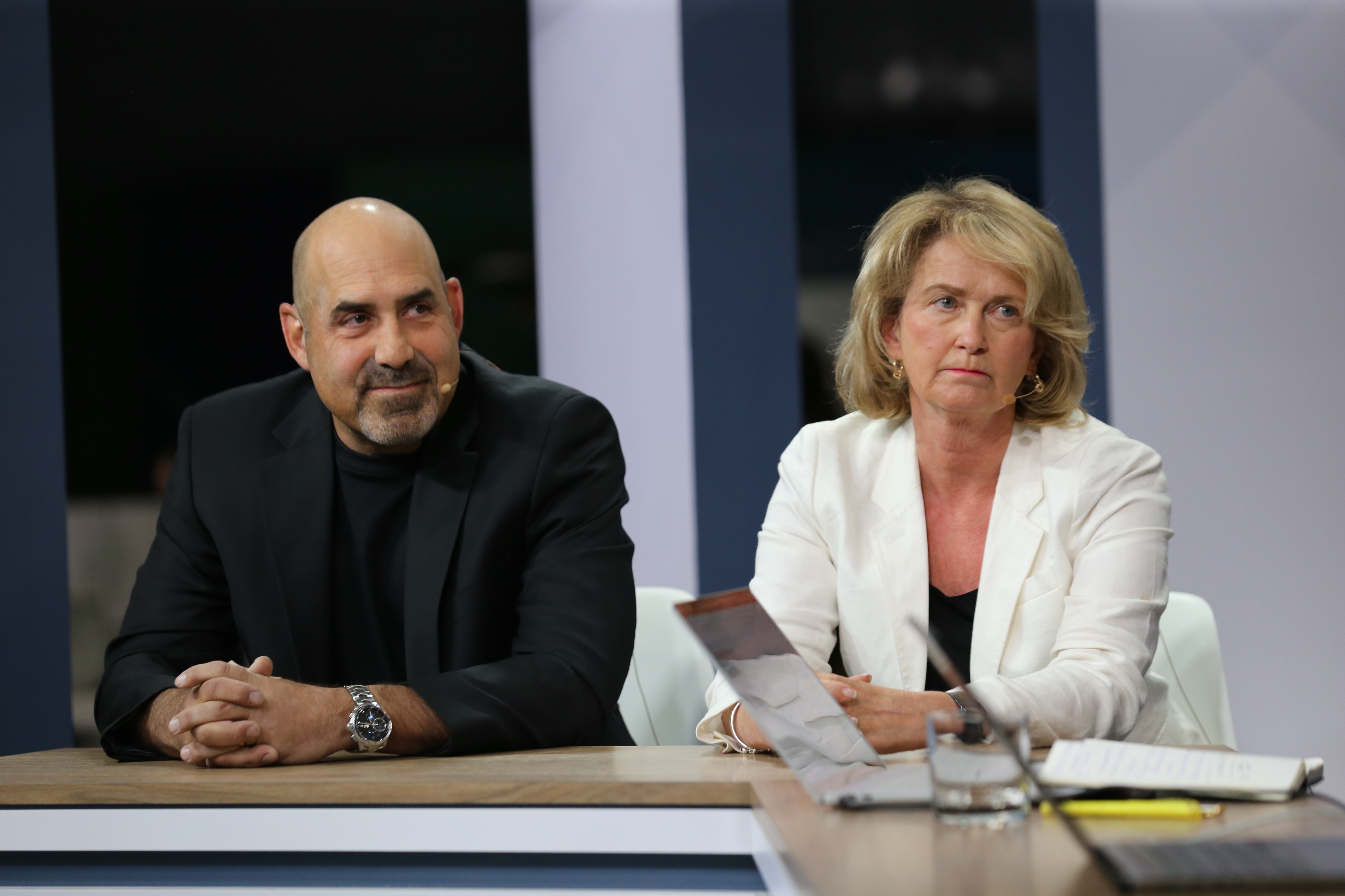 Jim O'Dorisio, senior VP and GM of HPE Storage at HPE, and Caroline Seymour, VP of storage product marketing at HPE, talk to theCUBE about the HPE GreenLake cloud platform at HPE Discover 2024.